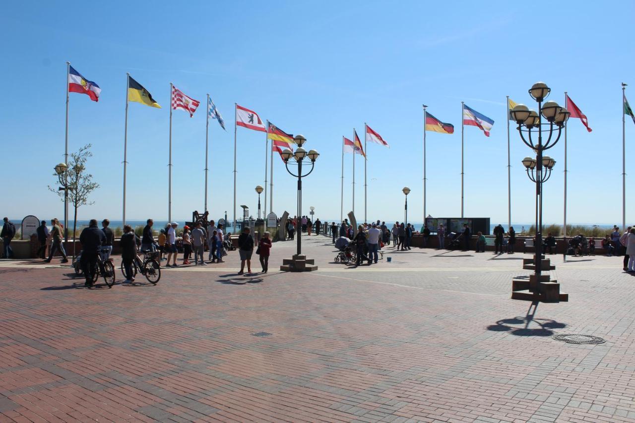 Ferienwohnungen Im Haus Strandburg Groemitz Exterior photo